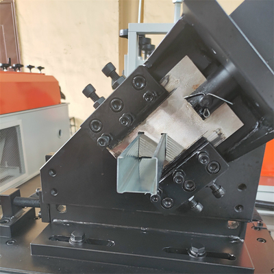 Metal GI C U Shape Light Steel Keel Stud i linia do formowania rolek torowych