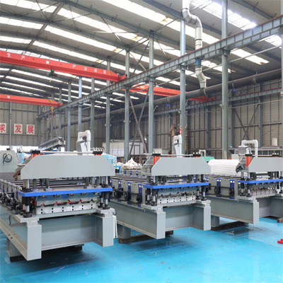 Hydrauliczna maszyna do formowania rolek o wysokiej prędkości 15-20 m / min do dachu budynku