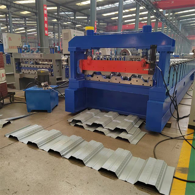 Dostosuj maszynę do formowania rolek podłogowych Hydrauliczne cięcie 0,8 mm-1,5 mm