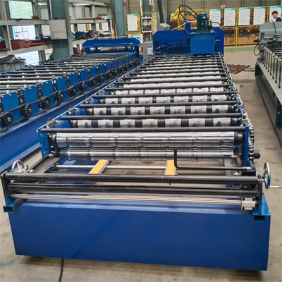 Dostosowana maszyna do formowania przeszklonych rolek Materiał aluminiowy GI PPGI