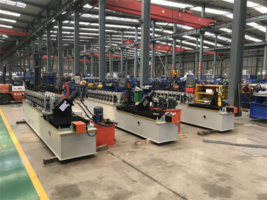 W pełni automatyczna linia maszyn omega c u i gąsienic z dużą prędkością